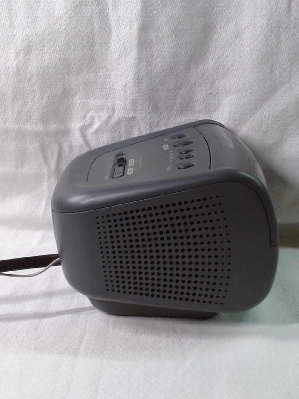 Sony Dream Machine ICF-C112 Off-White AM/FM Radio Alarm Clock *Tested Works*
